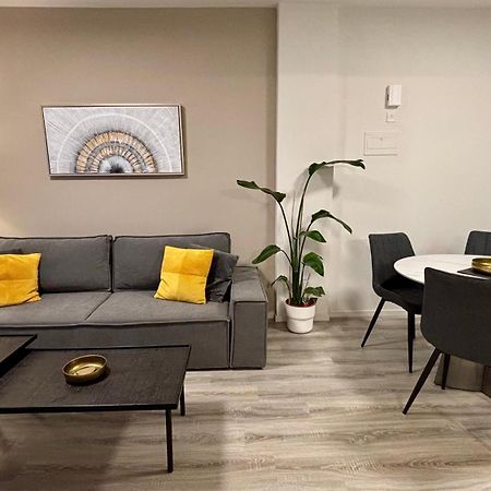 Seabreeze City Center Flats By Trulycyprus Limassol Extérieur photo