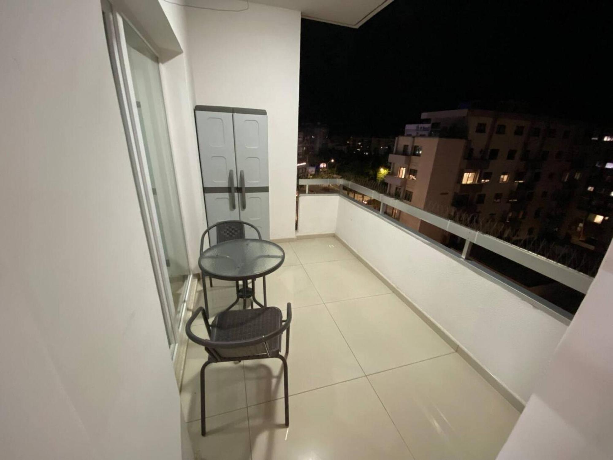 Seabreeze City Center Flats By Trulycyprus Limassol Extérieur photo